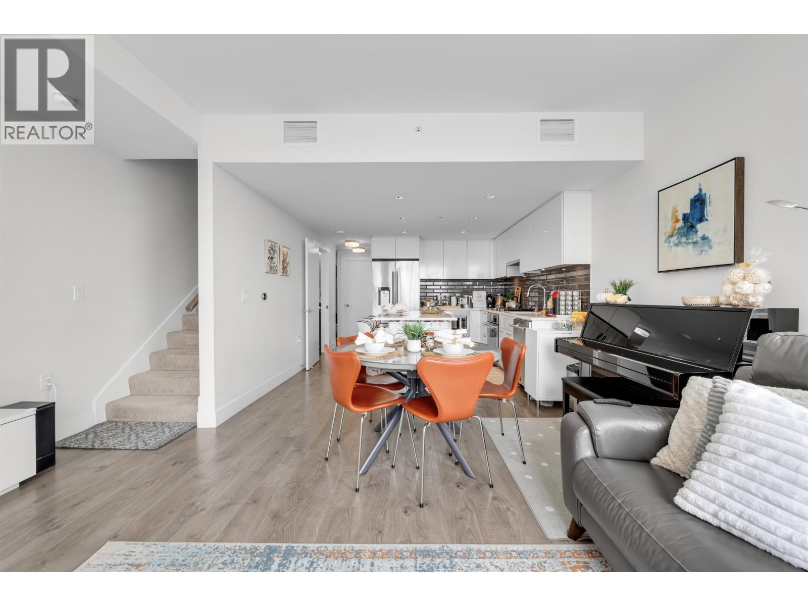 702 3451 Sawmill Crescent, Vancouver, British Columbia  V5S 0H3 - Photo 8 - R3128794