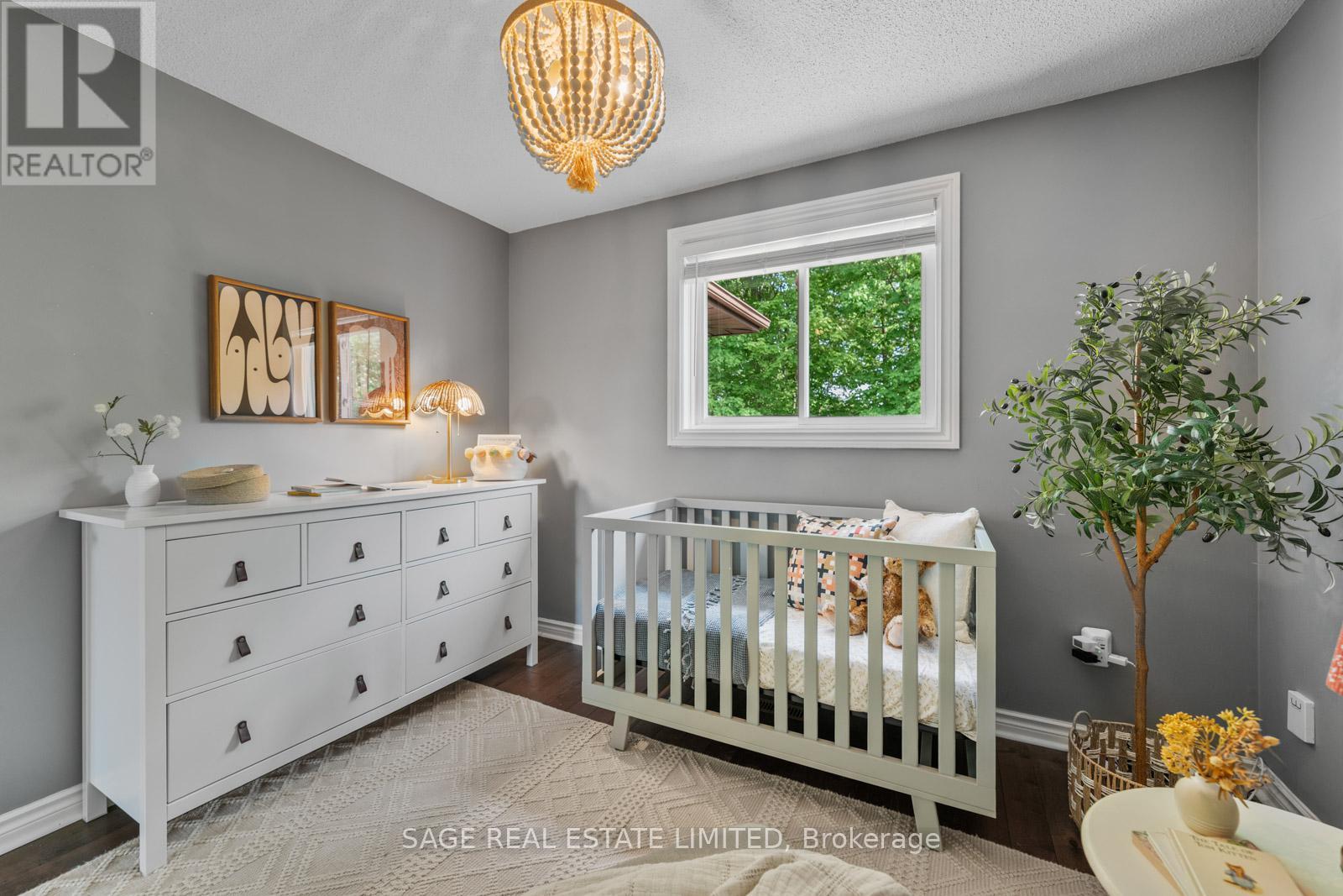 682 Leslie Valley Drive, Newmarket, Ontario  L3Y 7J5 - Photo 30 - N13202970