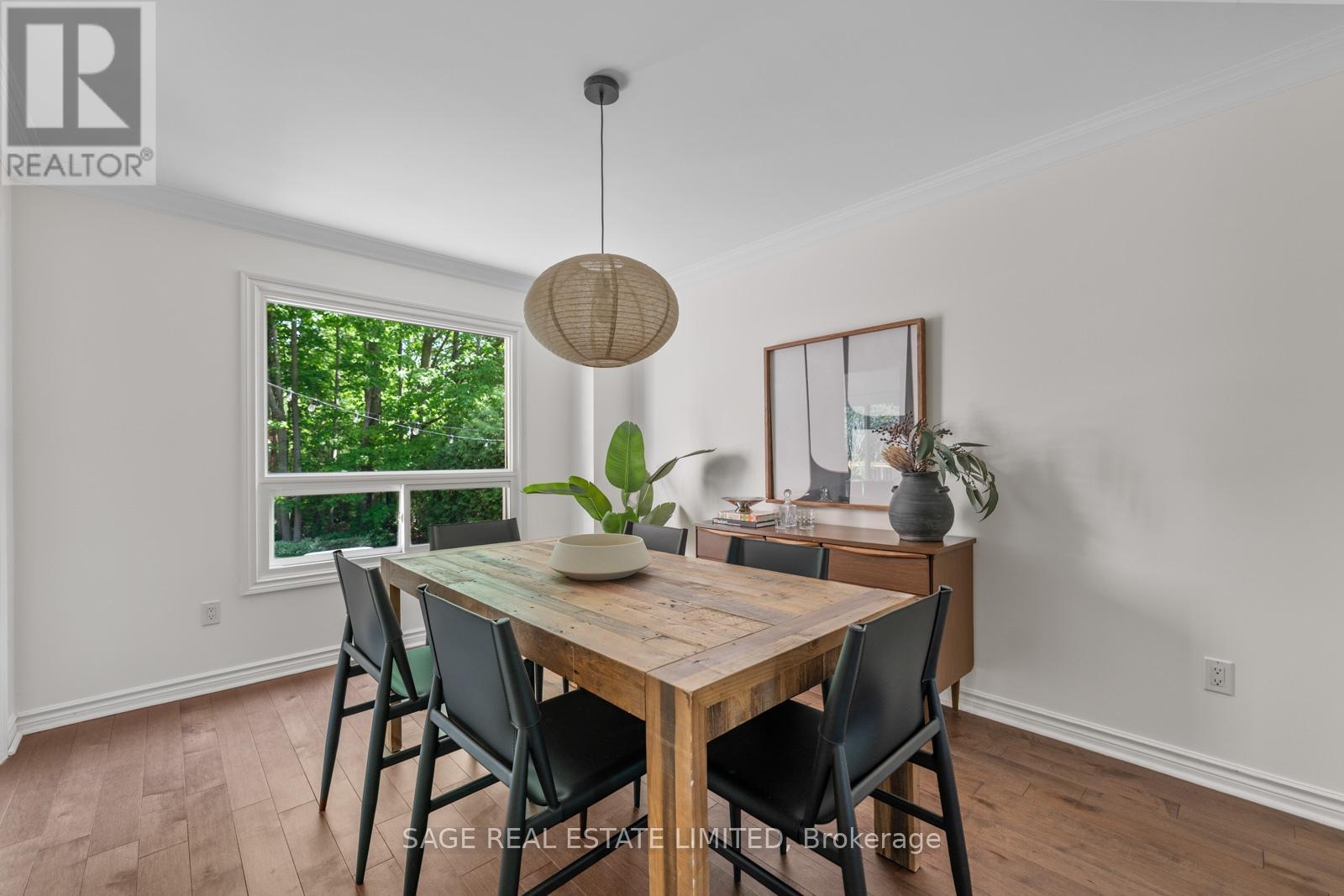 682 Leslie Valley Drive, Newmarket, Ontario  L3Y 7J5 - Photo 7 - N13202970