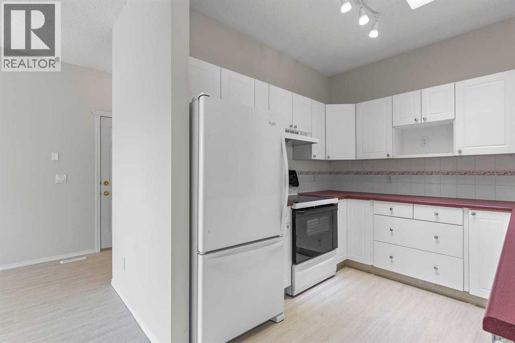 139 Hidden Valley Green Nw, Calgary, Alberta  T3A 5L8 - Photo 12 - A2312579