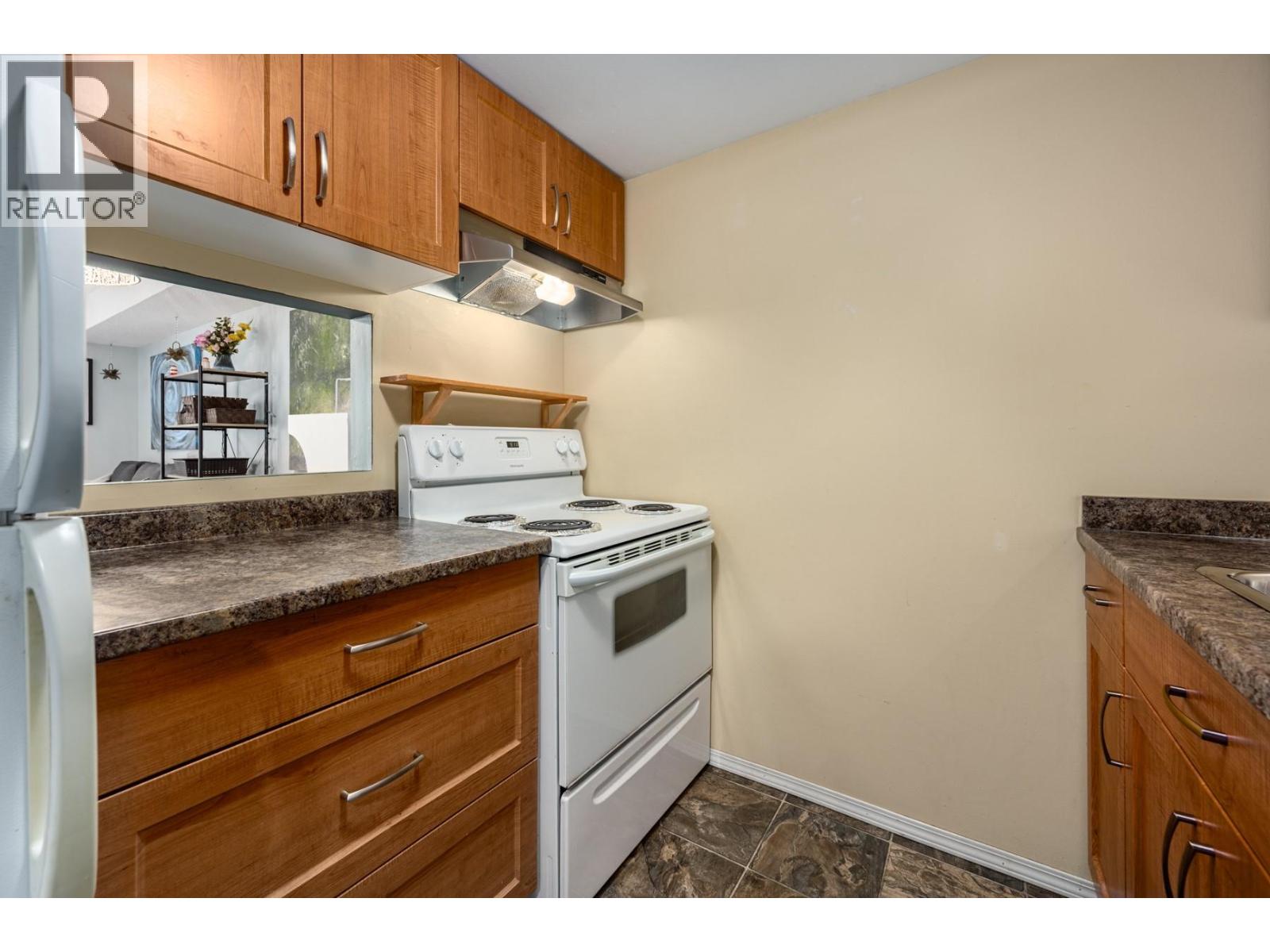 1750 Summit Drive Drive Unit# 80, Kamloops, British Columbia  V2E 1Y1 - Photo 11 - 10379738