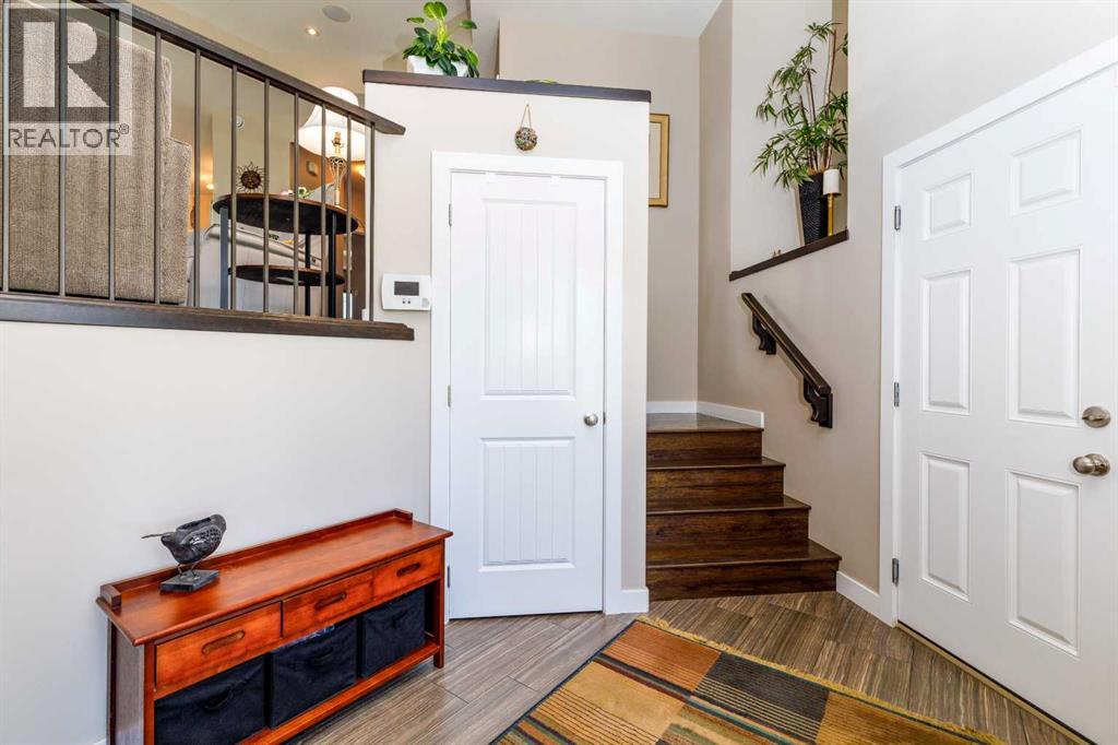 39 Thompson Crescent, Red Deer, Alberta  T4P 0R9 - Photo 4 - A2315110
