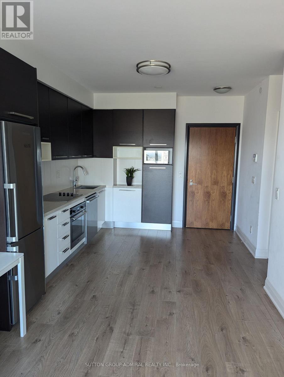 3804 - 36 Park Lawn Road, Toronto, Ontario  M8V 0E5 - Photo 4 - W13201452