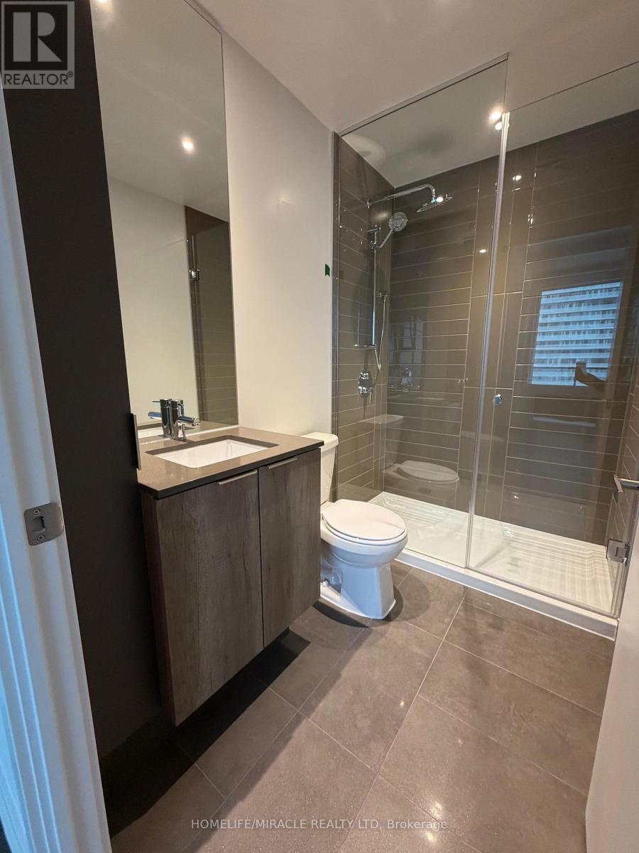 1806 - 448 Burnhamthorpe Road W, Mississauga, Ontario  L5B 0R4 - Photo 5 - W13201512