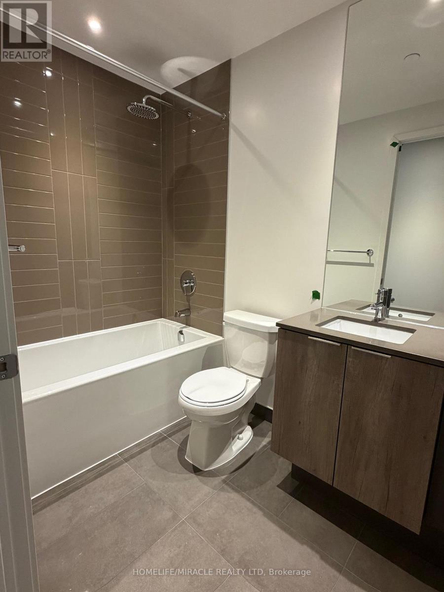 1806 - 448 Burnhamthorpe Road W, Mississauga, Ontario  L5B 0R4 - Photo 7 - W13201512