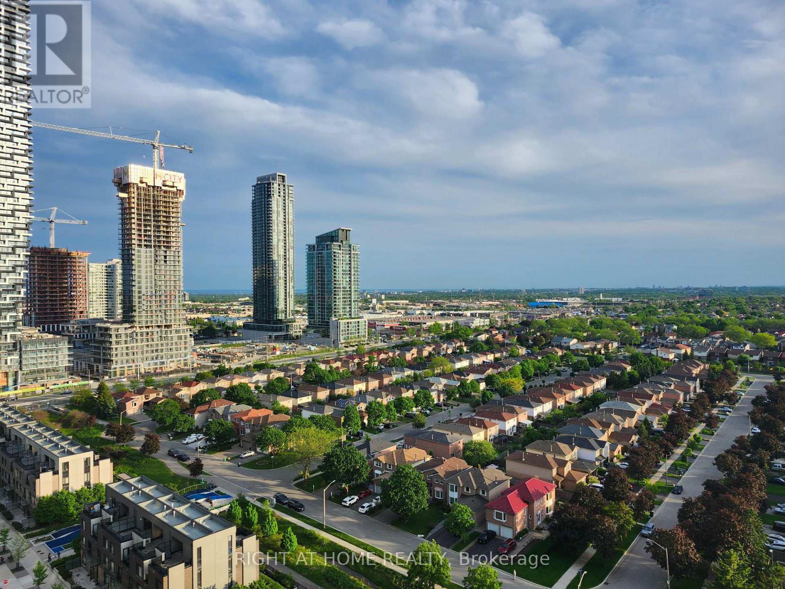 1710 - 4085 Parkside Village Drive, Mississauga, Ontario  L5B 0K9 - Photo 14 - W13202342
