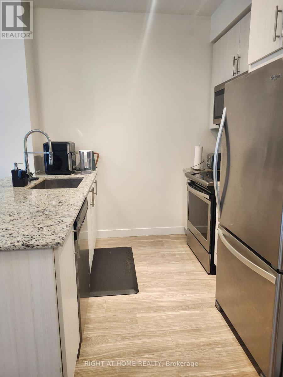1710 - 4085 Parkside Village Drive, Mississauga, Ontario  L5B 0K9 - Photo 7 - W13202342