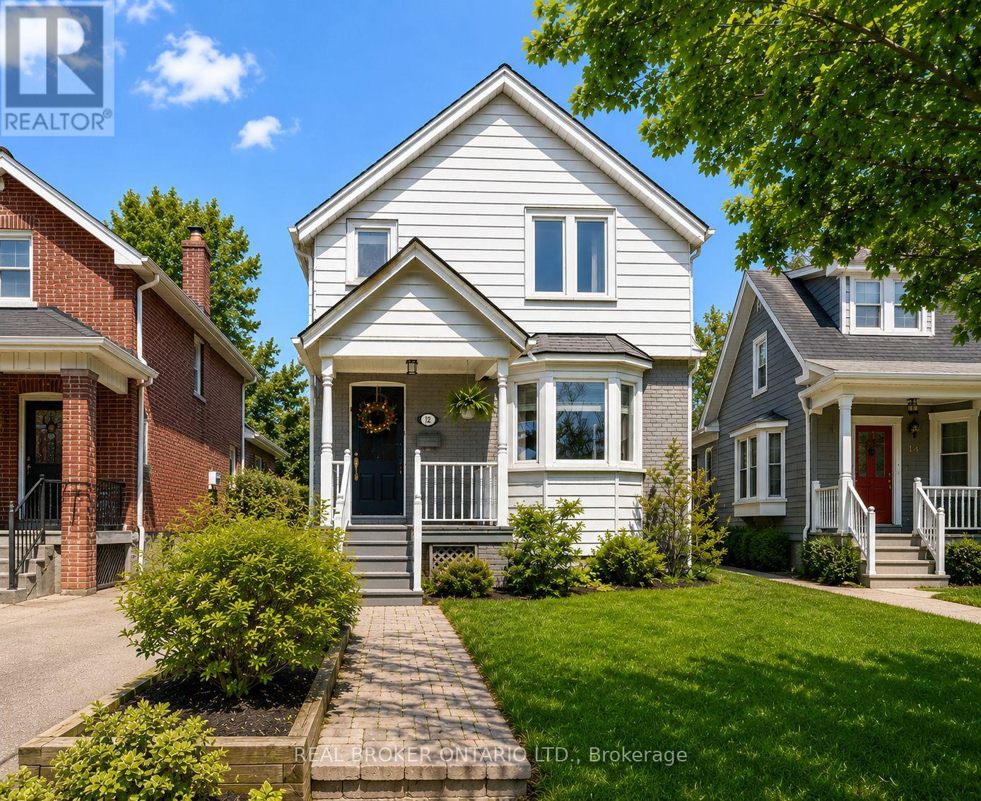 23 SECOND STREET, Toronto, Ontario