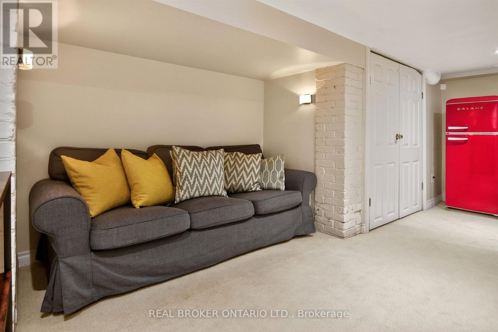 23 Second Street, Toronto, Ontario  M8V 2X1 - Photo 34 - W13202384
