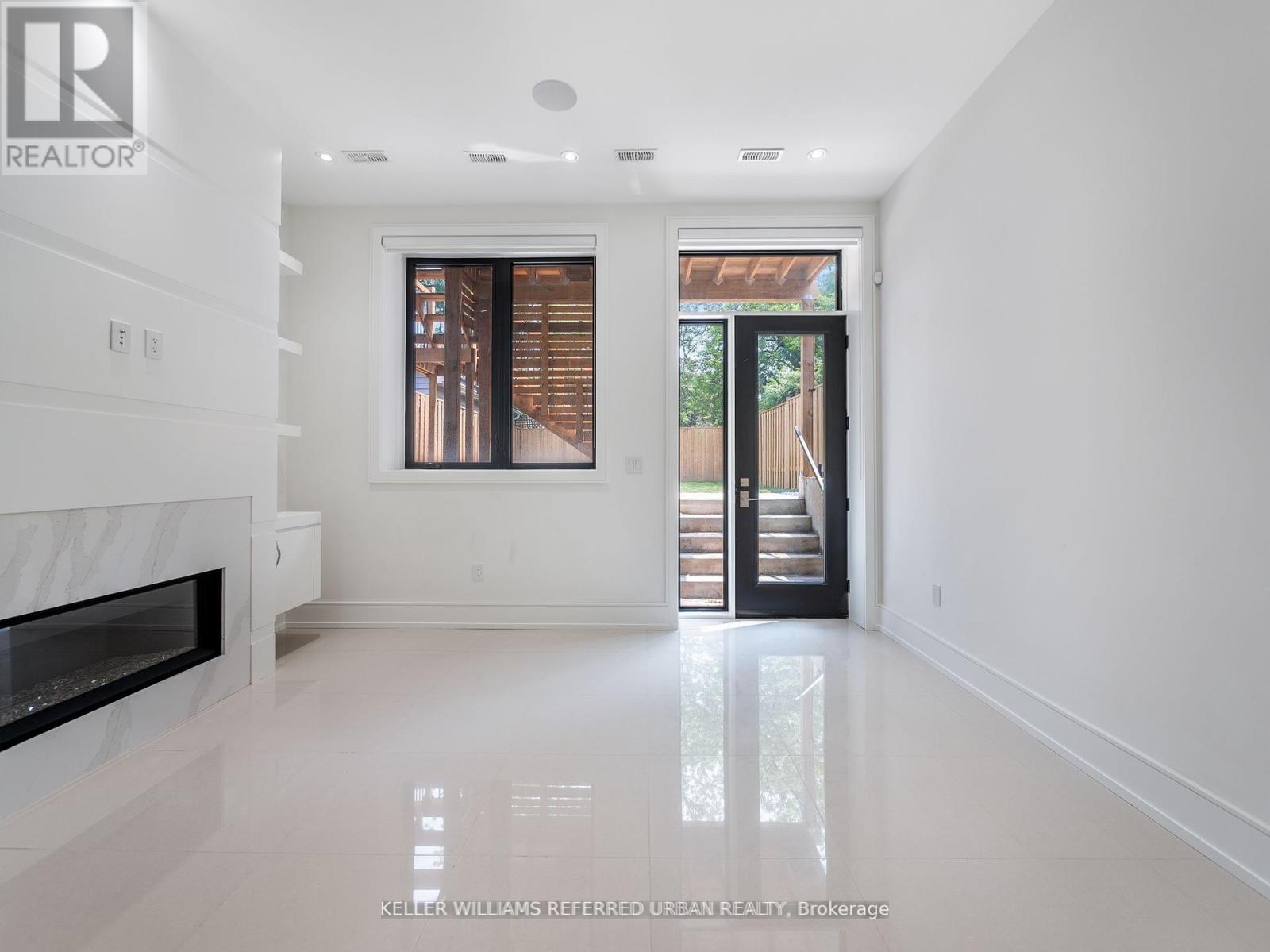327 Melrose Street, Toronto, Ontario  M8Z 1G7 - Photo 37 - W13203158