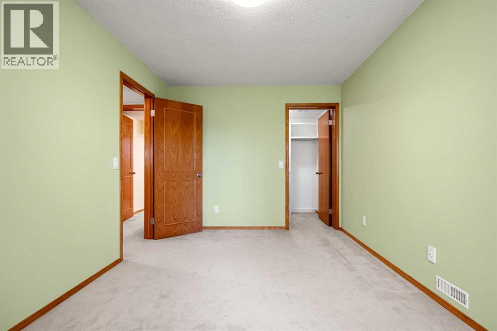 15 Sunrise Way, Priddis Greens, Alberta  T0L 1W3 - Photo 32 - A2313961