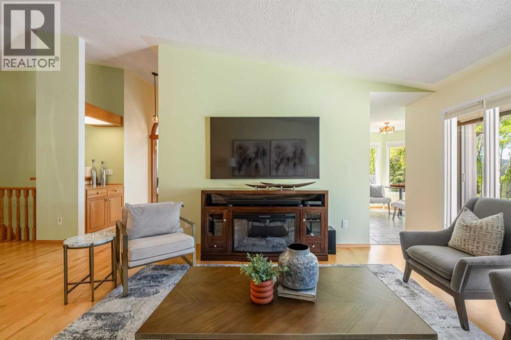15 Sunrise Way, Priddis Greens, Alberta  T0L 1W3 - Photo 6 - A2313961