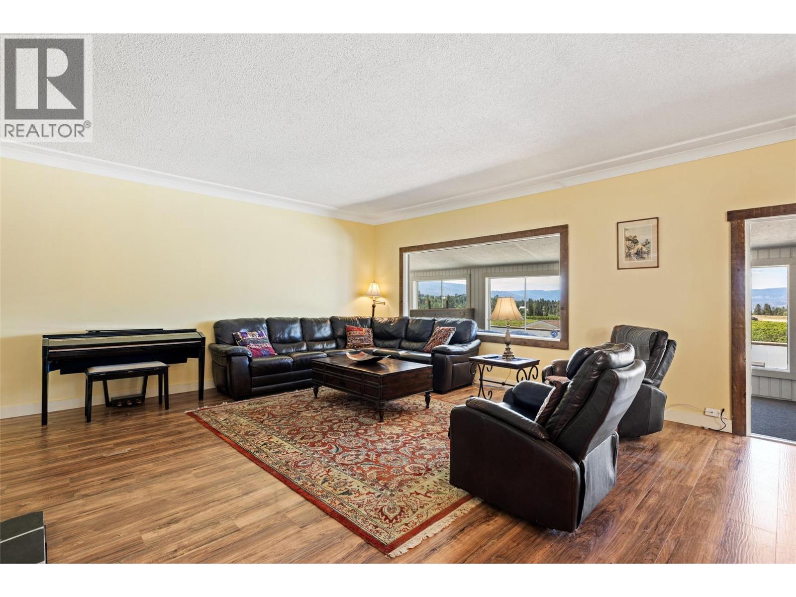 3299 Mcculloch Road, Kelowna, British Columbia  V1W 4G5 - Photo 15 - 10333686