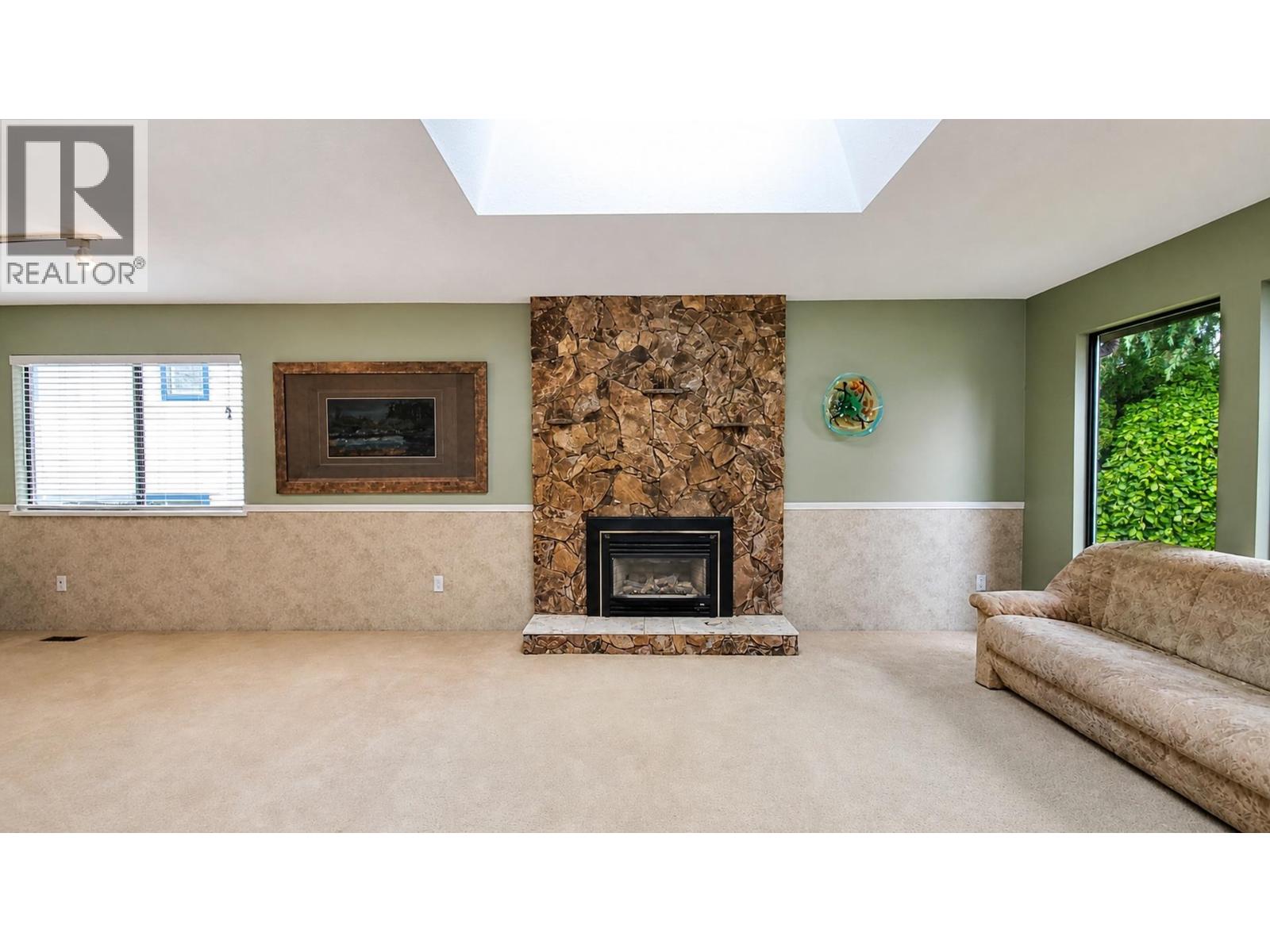 2634 Mclaughlin Court, Coquitlam, British Columbia  V3B 6K4 - Photo 3 - R3128198