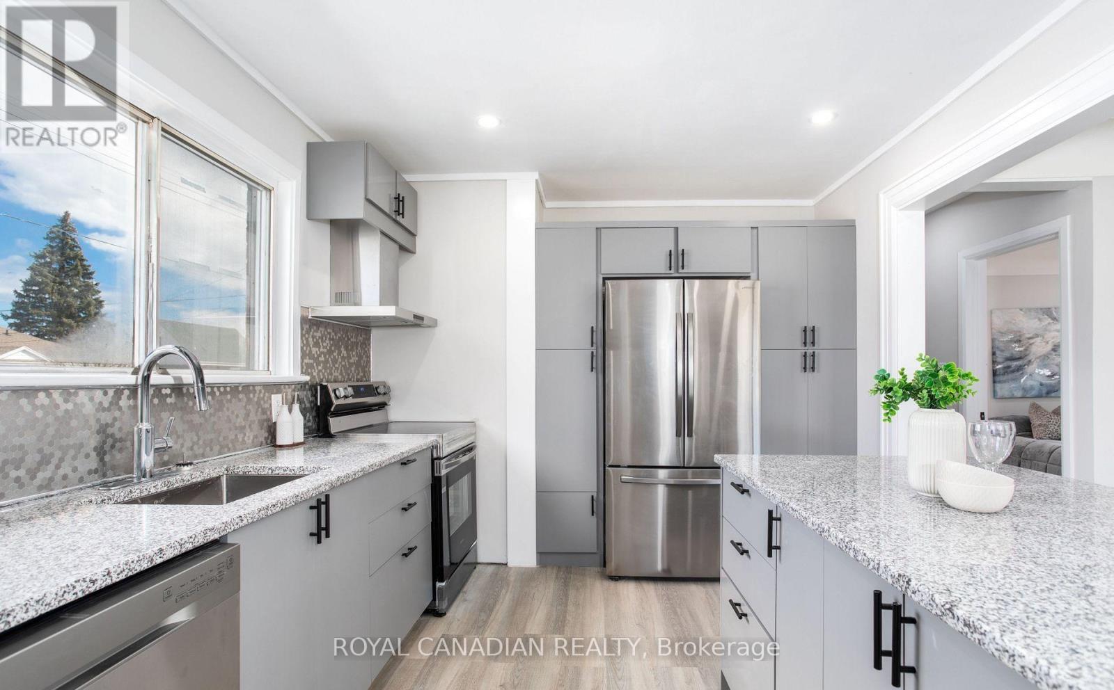 Main - 67 Seven Oaks Drive, Hamilton, Ontario  L9A 4E3 - Photo 5 - X13202014