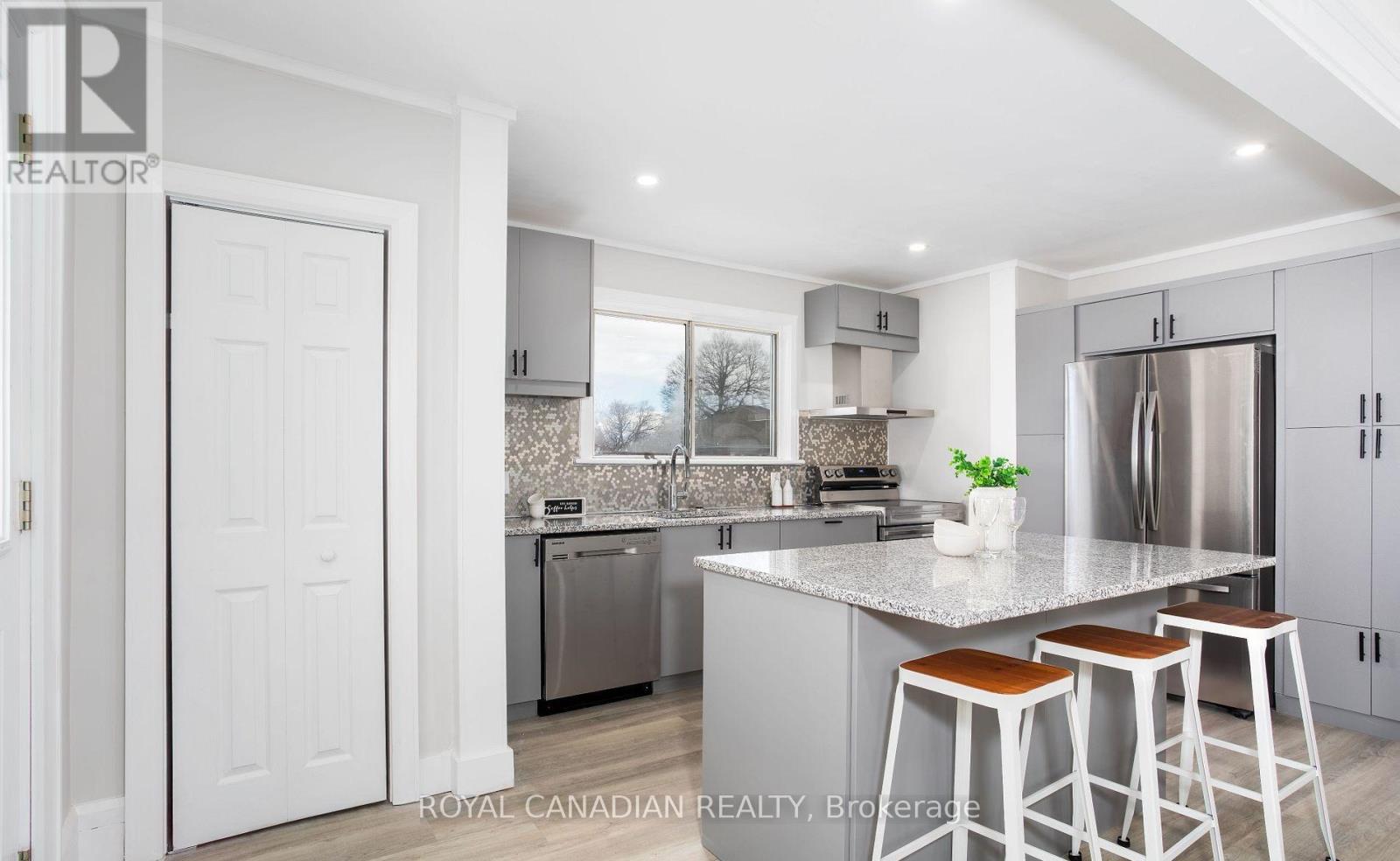Main - 67 Seven Oaks Drive, Hamilton, Ontario  L9A 4E3 - Photo 7 - X13202014