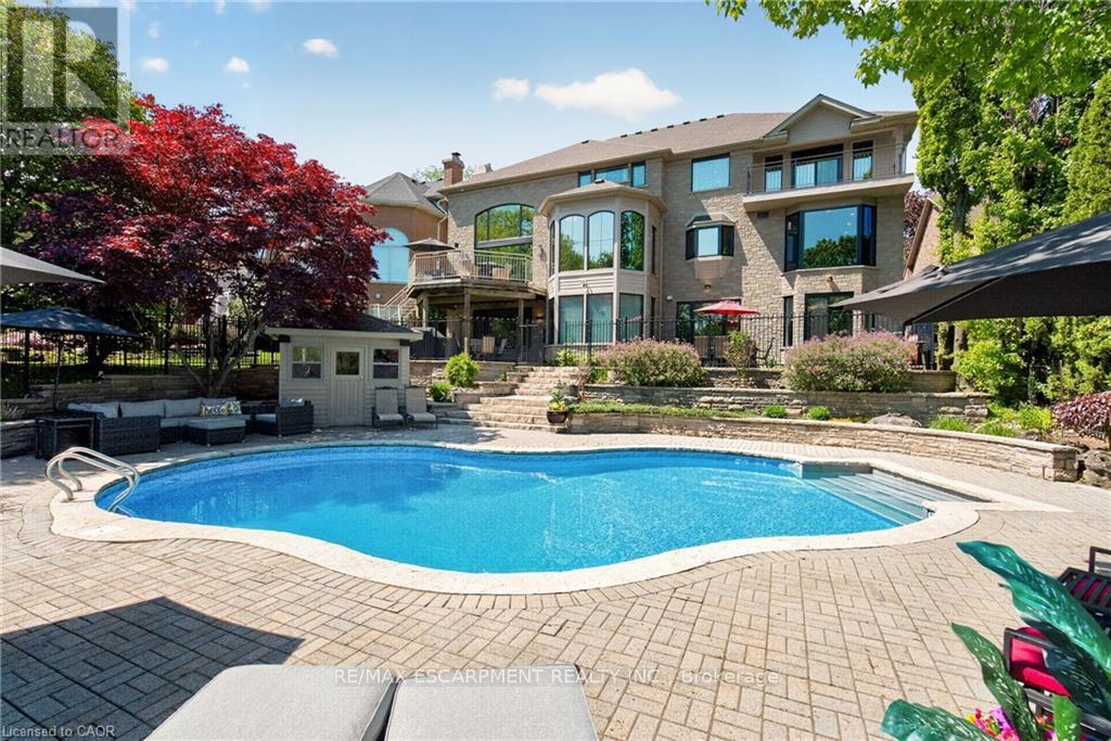 120 Jerome Park Drive, Hamilton, Ontario  L9H 6H3 - Photo 3 - X13202572