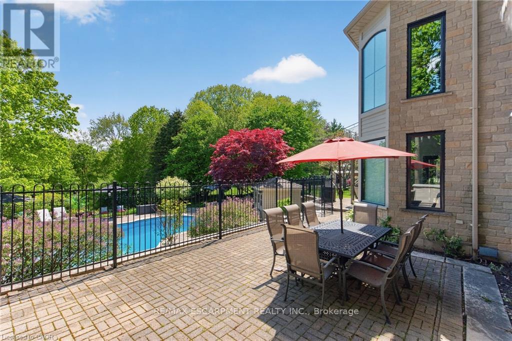 120 Jerome Park Drive, Hamilton, Ontario  L9H 6H3 - Photo 48 - X13202572