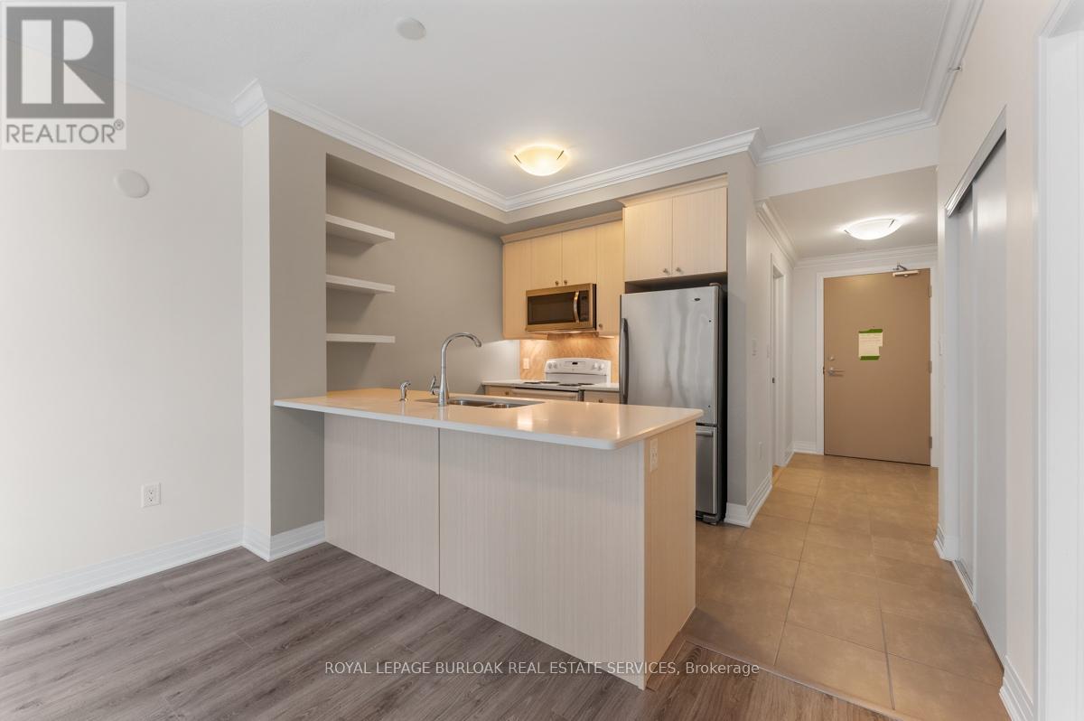 213 - 10 Concord Place, Grimsby, Ontario  L3M 0G6 - Photo 11 - X13202904