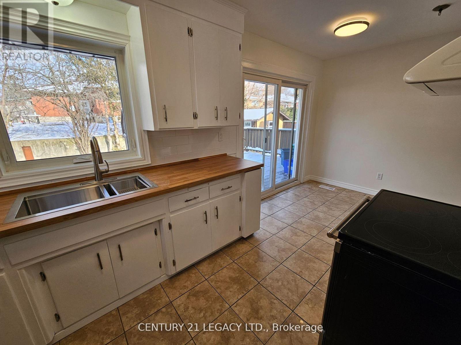 224 River Road E, Kitchener, Ontario  N2B 2G8 - Photo 25 - X13203022
