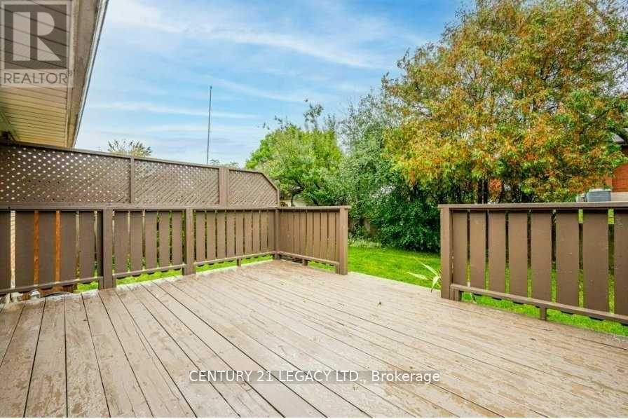 224 River Road E, Kitchener, Ontario  N2B 2G8 - Photo 8 - X13203022