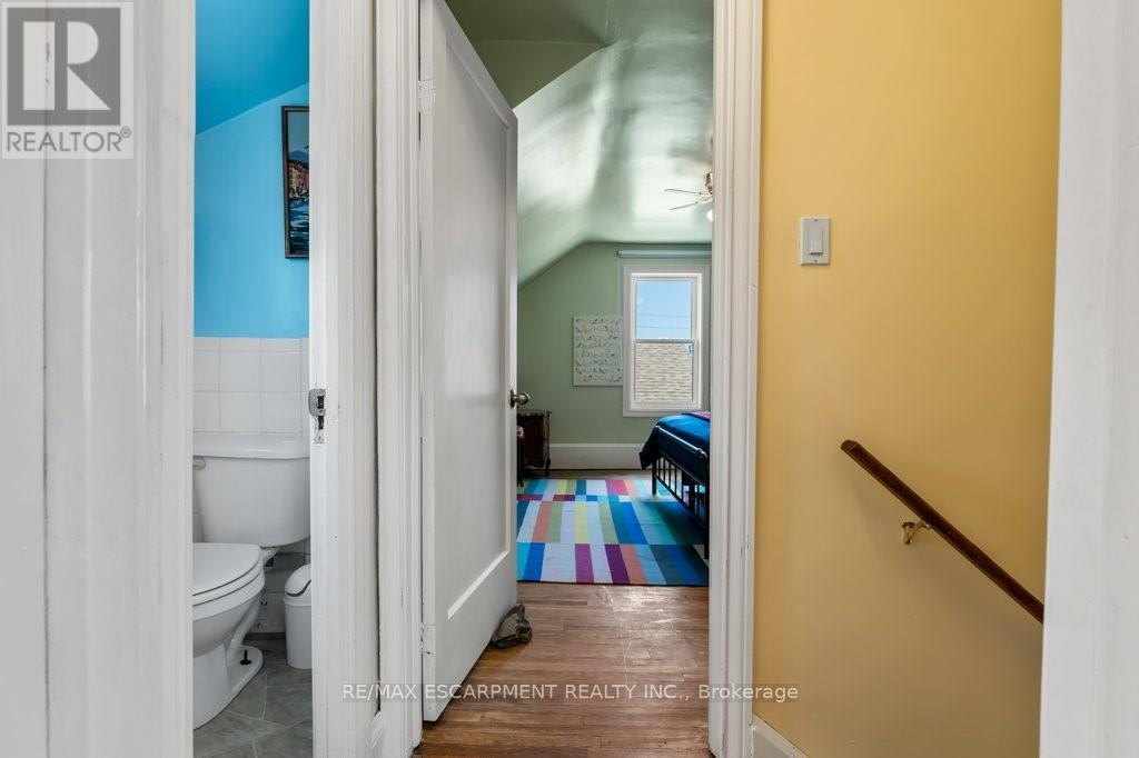 19 Columbia Street, St. Catharines, Ontario  L2R 5H5 - Photo 27 - X13203094