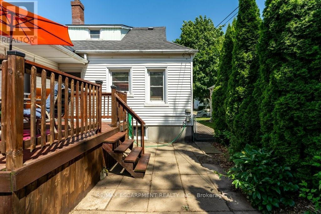 19 Columbia Street, St. Catharines, Ontario  L2R 5H5 - Photo 34 - X13203094