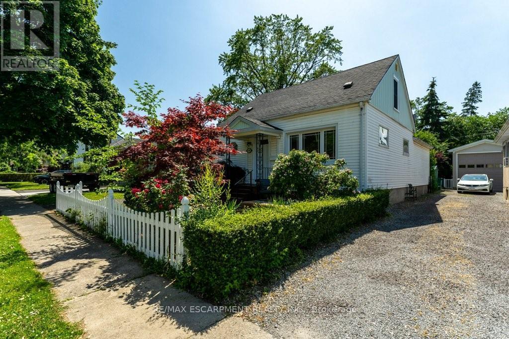 19 Columbia Street, St. Catharines, Ontario  L2R 5H5 - Photo 4 - X13203094