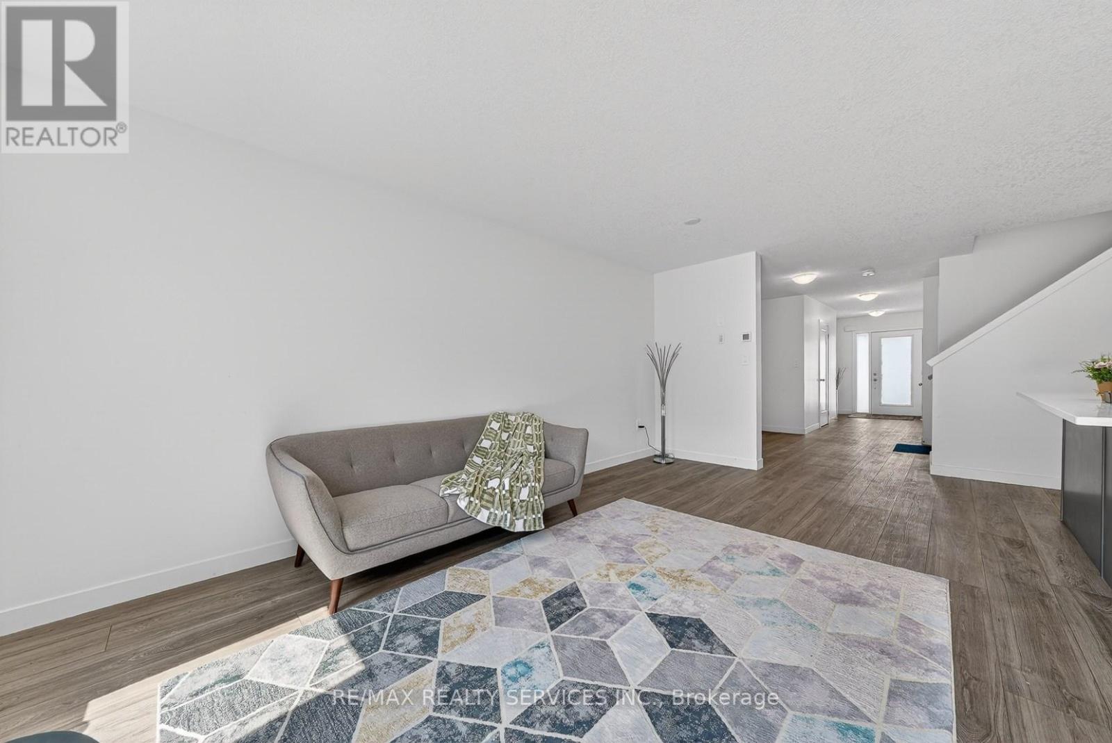 95 Queensbrook Crescent, Cambridge, Ontario  N1S 0E5 - Photo 11 - X13203230