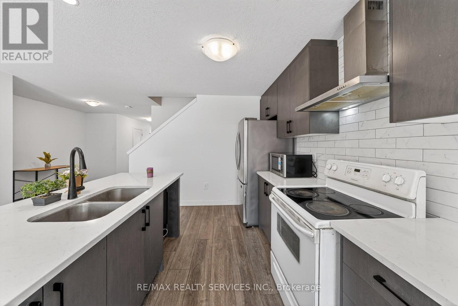 95 Queensbrook Crescent, Cambridge, Ontario  N1S 0E5 - Photo 17 - X13203230