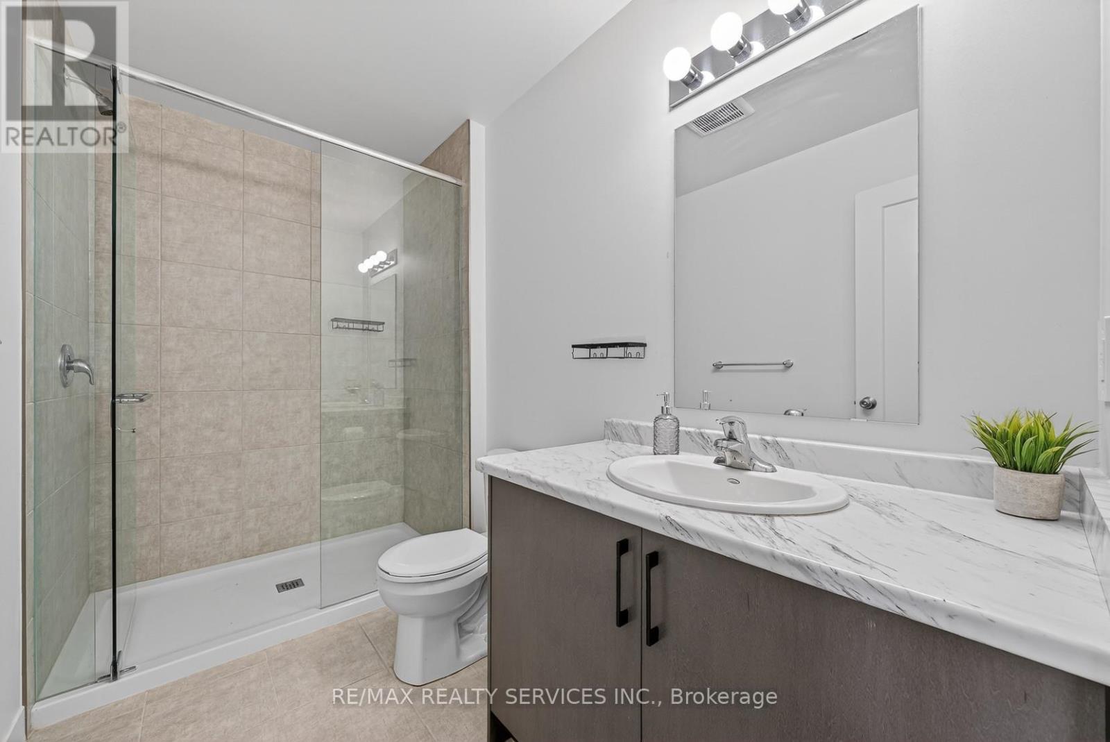 95 Queensbrook Crescent, Cambridge, Ontario  N1S 0E5 - Photo 35 - X13203230