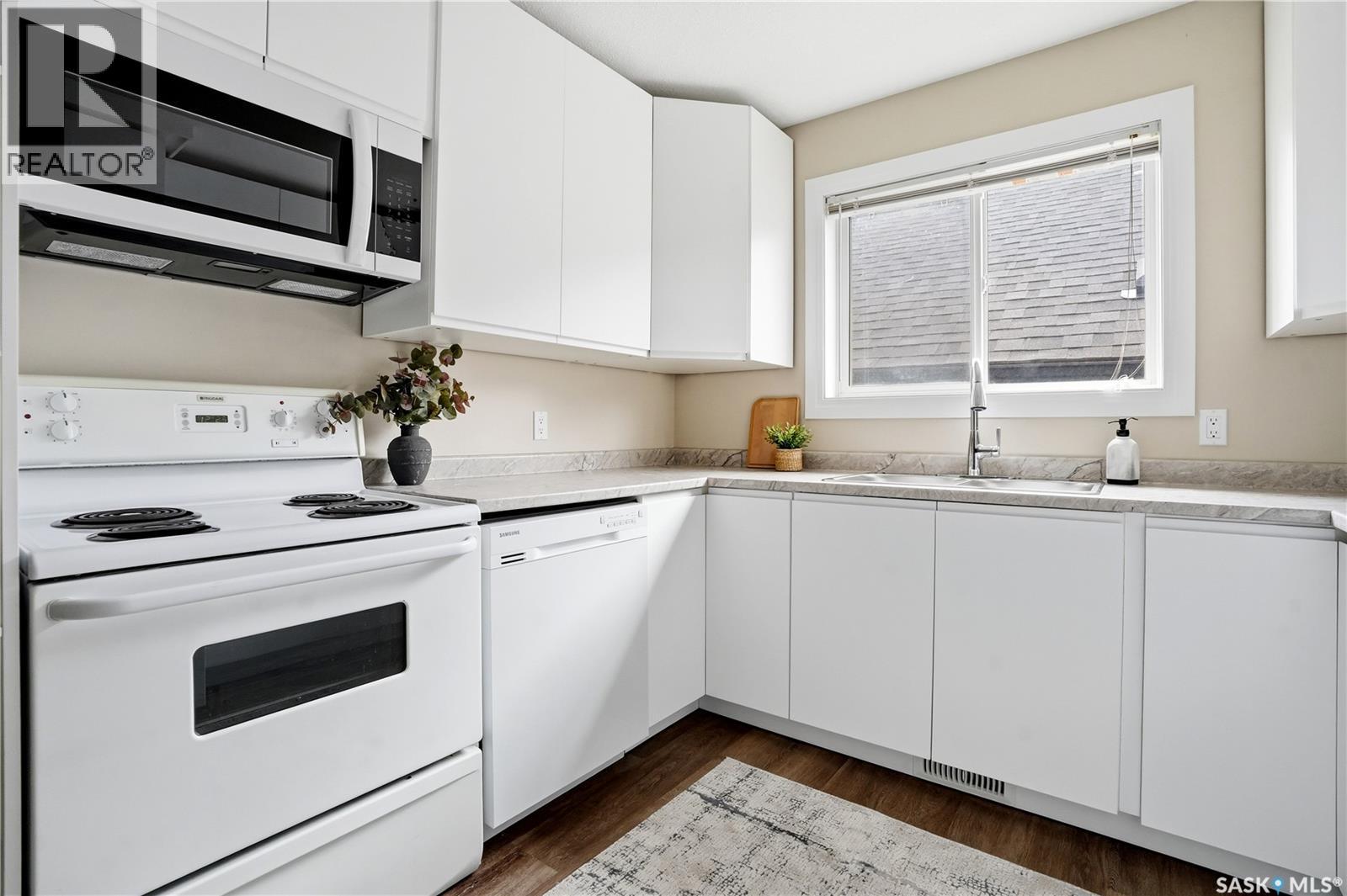 2248 Wascana Street, Regina, Saskatchewan  S4T 4K2 - Photo 10 - SK037229