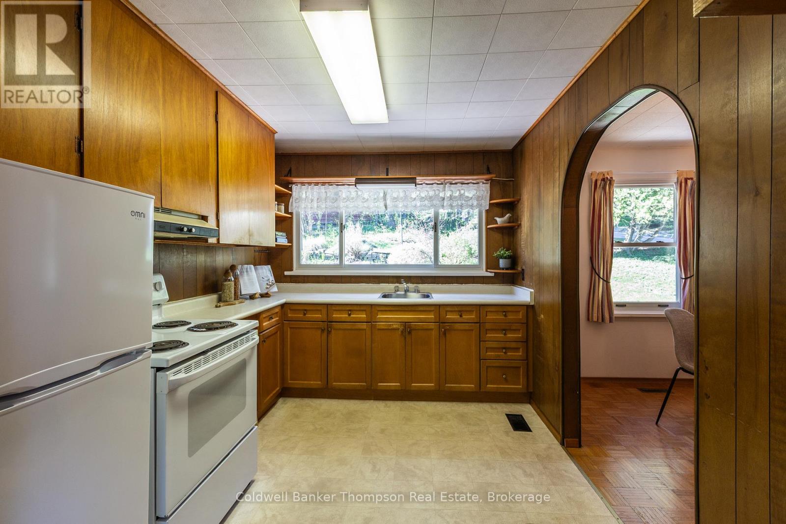 16 West Road, Huntsville, Ontario P1H 1L2 - Photo 11 - X13162236
