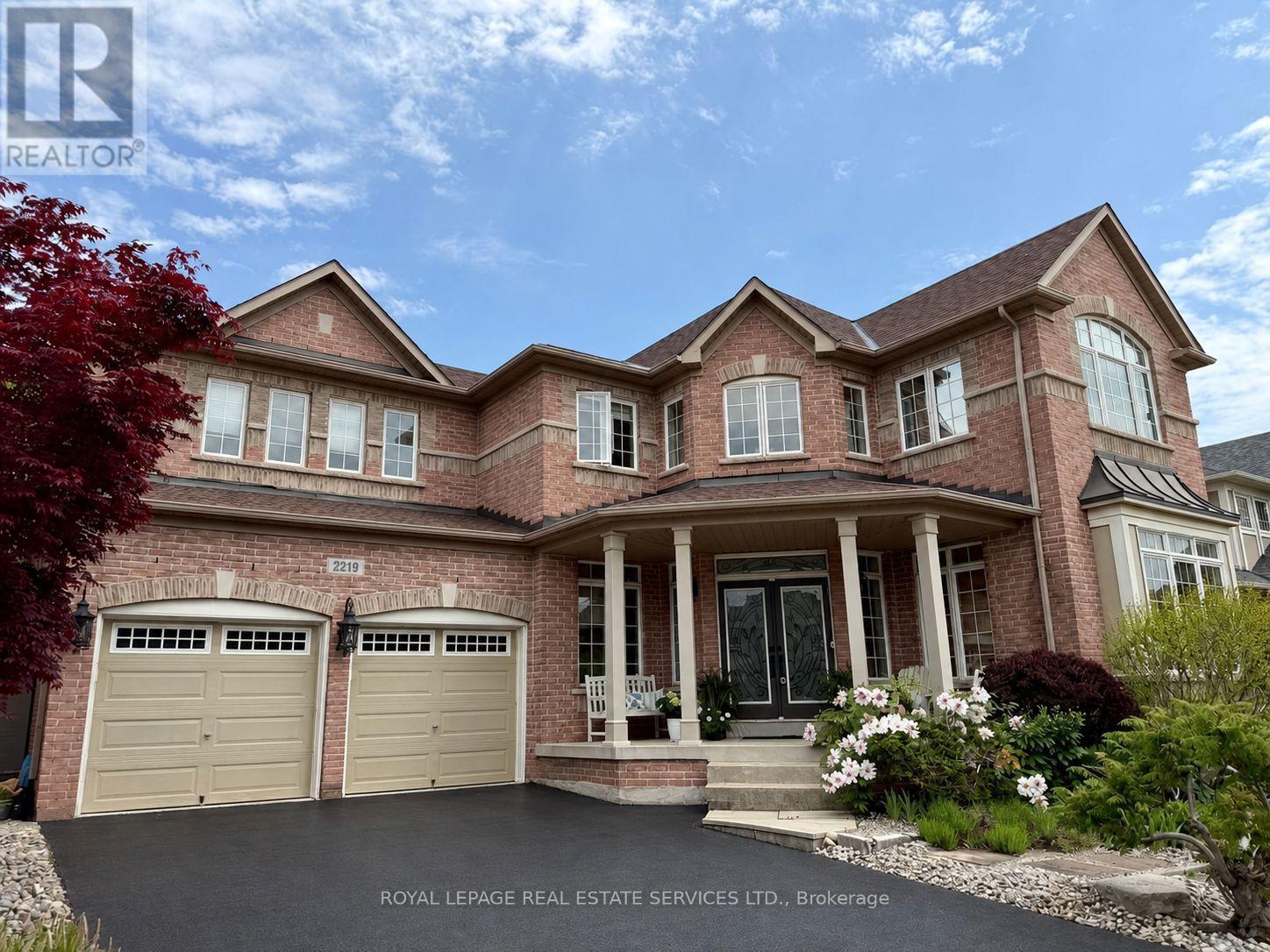 2219 WUTHERING HEIGHTS WAY, Oakville, Ontario