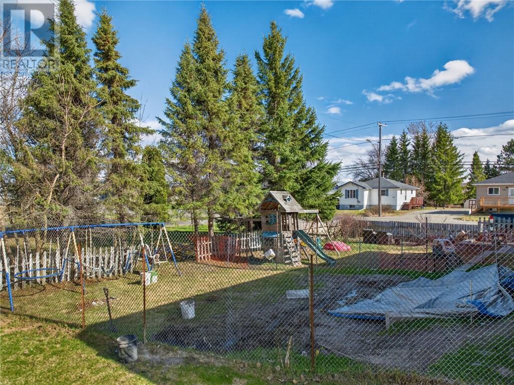 2840 Main Street, Blezard Valley, Ontario  P0M 3C0 - Photo 73 - 2126842