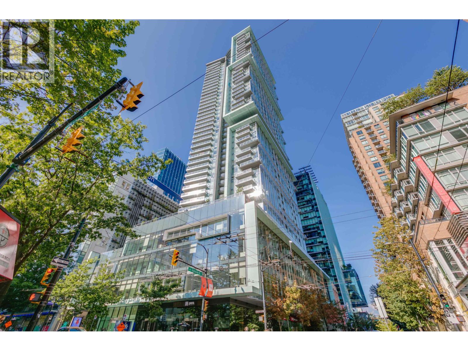 2608 777 Richards Street, Vancouver, British Columbia  V6B 0M6 - Photo 1 - R3128813