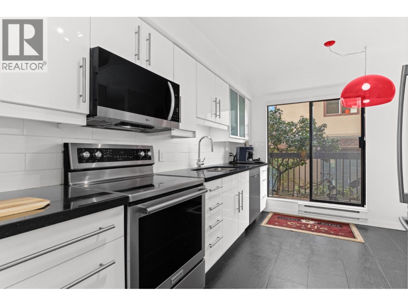 1286 W 7th Avenue, Vancouver, British Columbia  V6H 1B6 - Photo 5 - R3128837