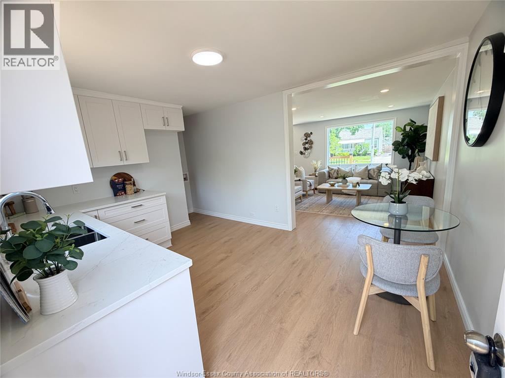 1651 Aubin, Windsor, Ontario  N8Y 4G3 - Photo 9 - 26012375