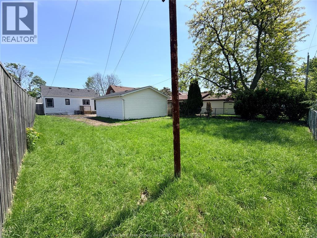 1651 Aubin, Windsor, Ontario  N8Y 4G3 - Photo 21 - 26012375