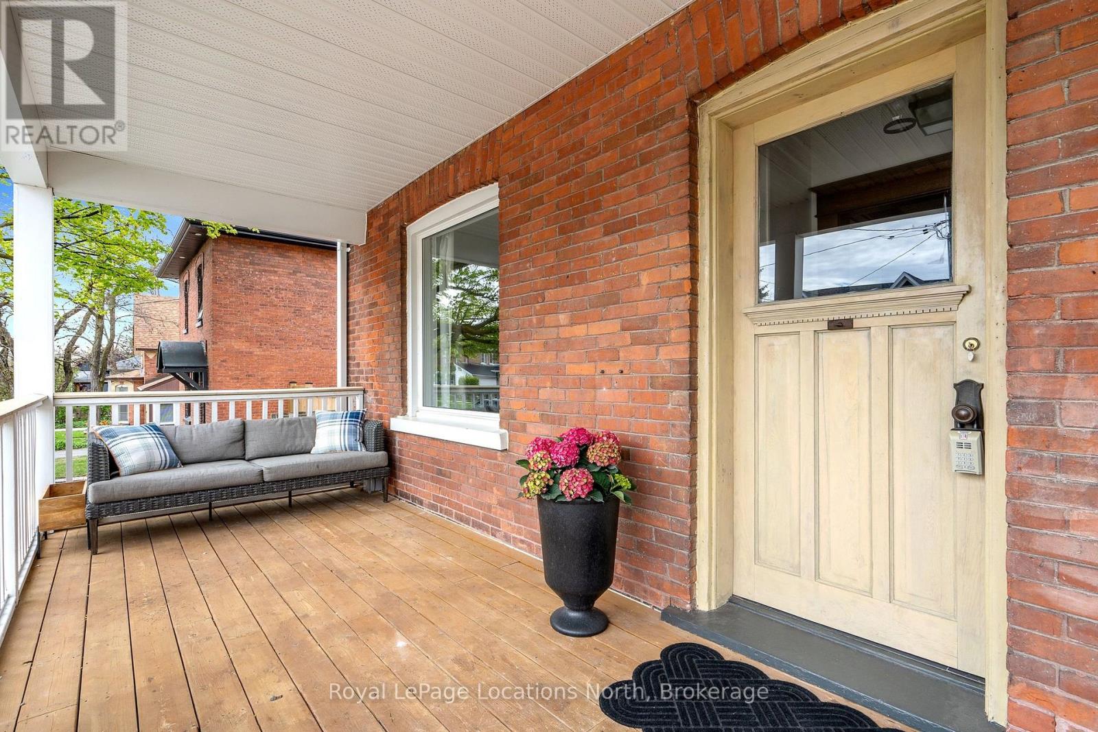 117 Napier Street, Collingwood, Ontario  L9Y 3T1 - Photo 2 - S13203880