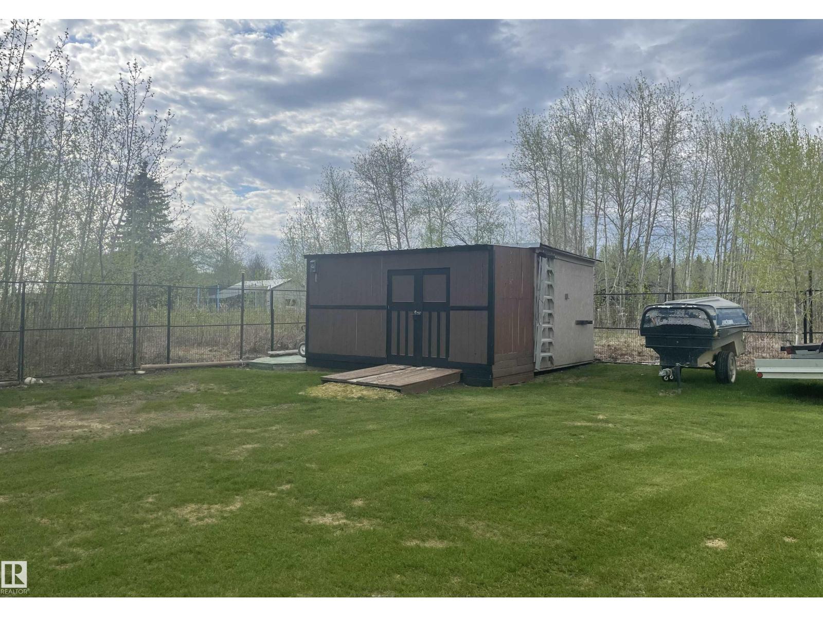 2971 Townsite Cr, Calling Lake, Alberta  T0G 0K0 - Photo 9 - E4472173