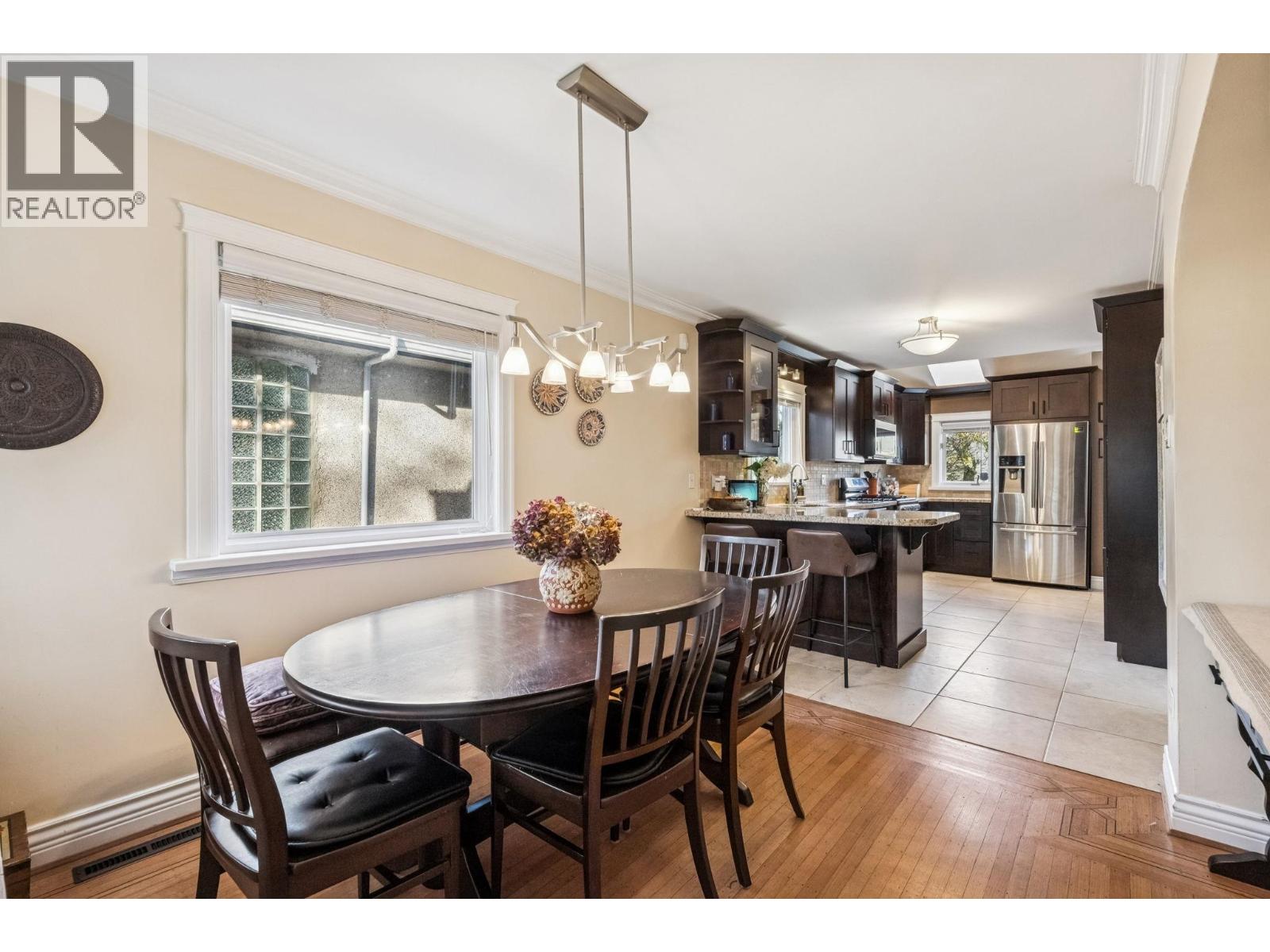 2819 W 13th Avenue, Vancouver, British Columbia  V6K 2T6 - Photo 4 - R3128827
