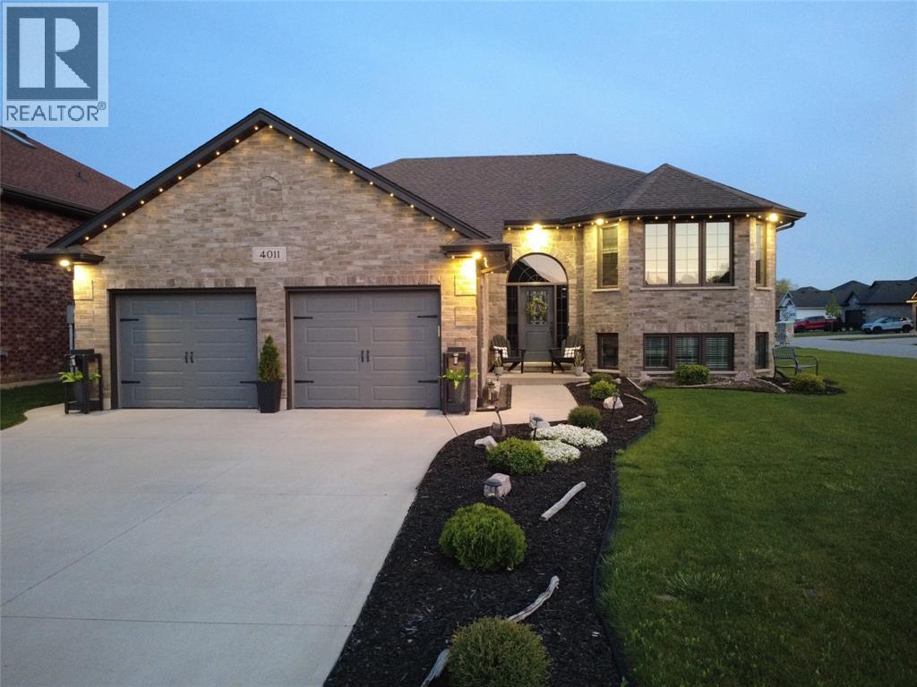 4011 Englehart Drive, Petrolia, Ontario  N0N 1R0 - Photo 4 - 26012229