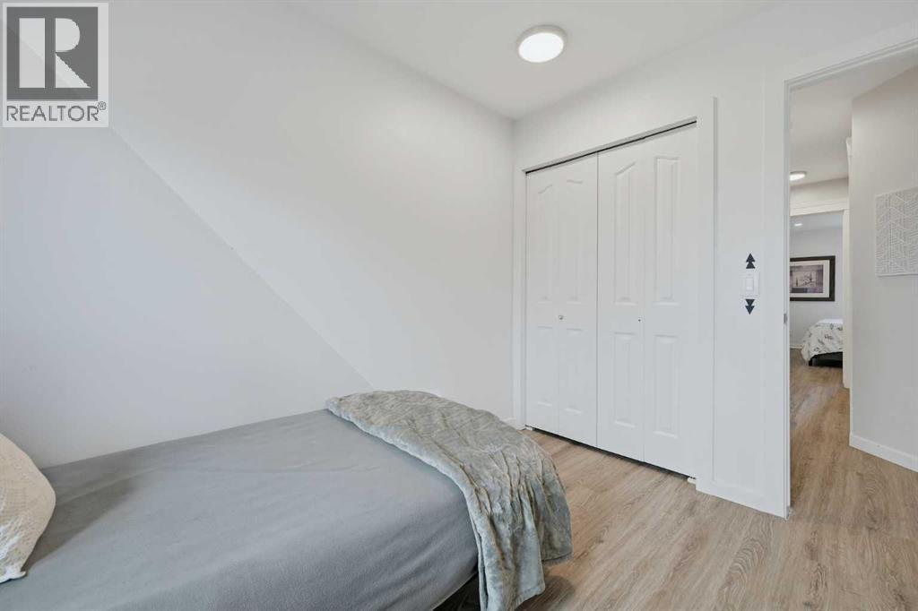38 Sandpiper Way Nw, Calgary, Alberta  T3K 3C6 - Photo 36 - A2311911