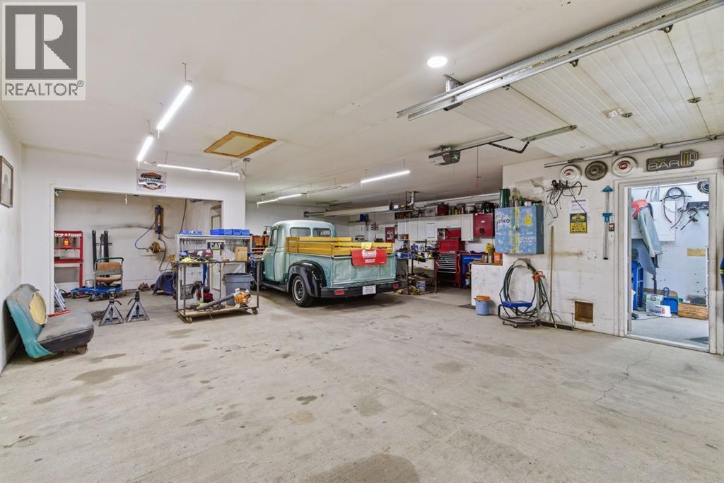 29302 Range Road 51, Rural Mountain View County, Alberta  T0M 2E0 - Photo 33 - A2314368