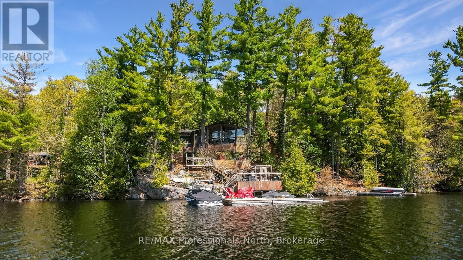 1025 HUCKLEBERRY LANE, dysart et al (havelock), Ontario