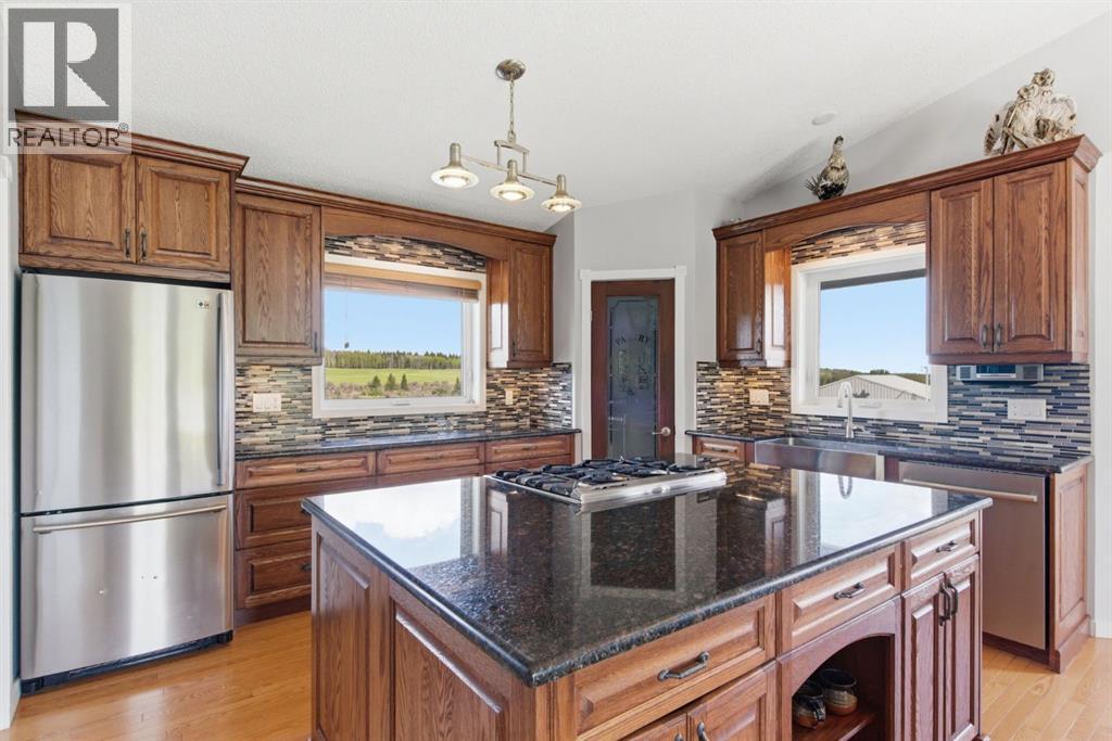 29302 Range Road 51, Rural Mountain View County, Alberta  T0M 2E0 - Photo 6 - A2314368