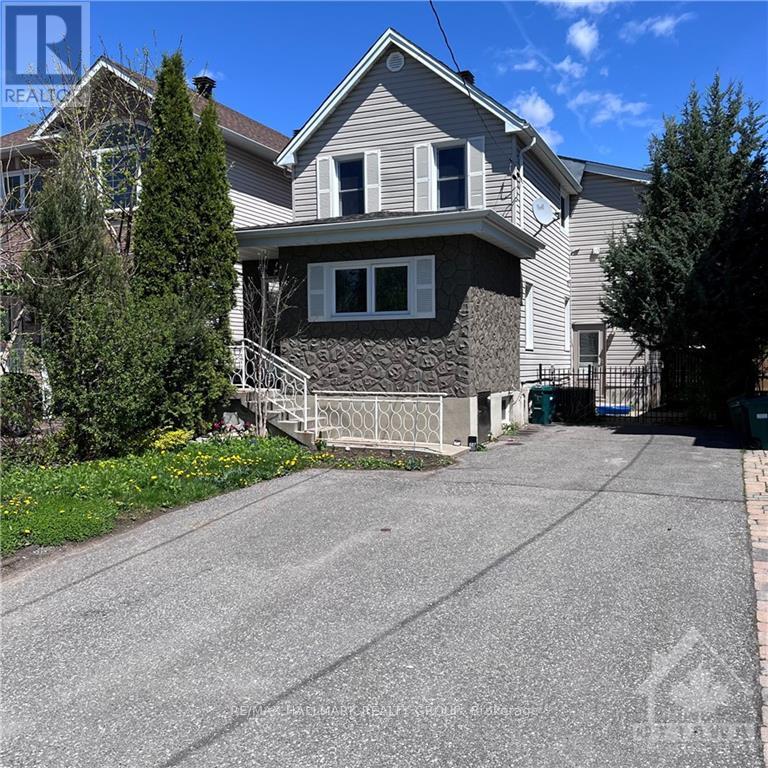1 - 687 MELBOURNE AVENUE, Ottawa, Ontario