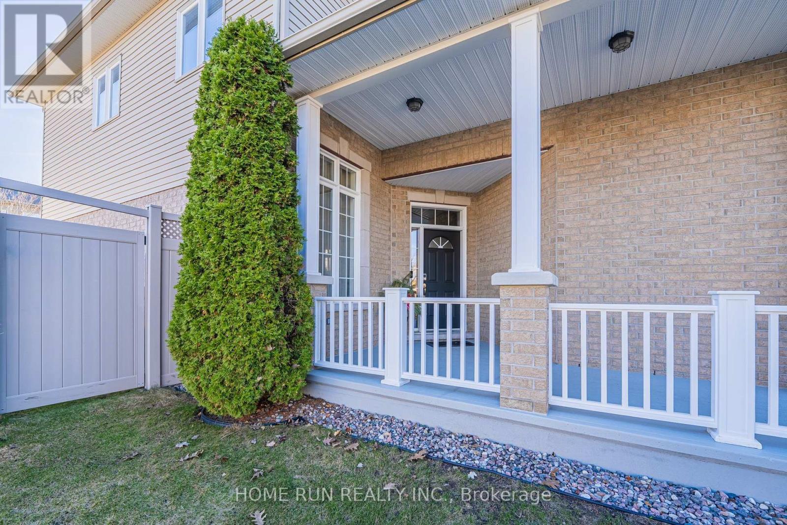 131 Kinghaven Crescent, Ottawa, Ontario  K2M 0C3 - Photo 3 - X13203360