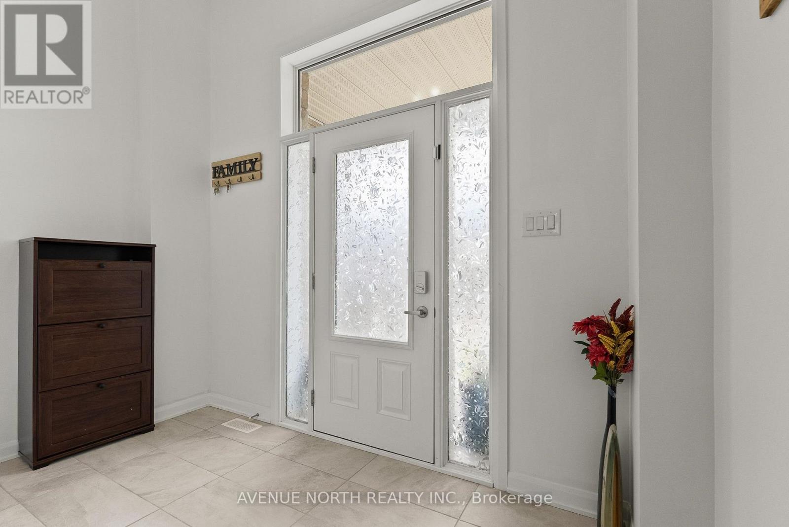 17 Fossa Terrace, Ottawa, Ontario  K2J 6W4 - Photo 2 - X13203582